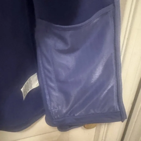 Women's Nike Dri Fit Running Jacket - Picture 6 of 8